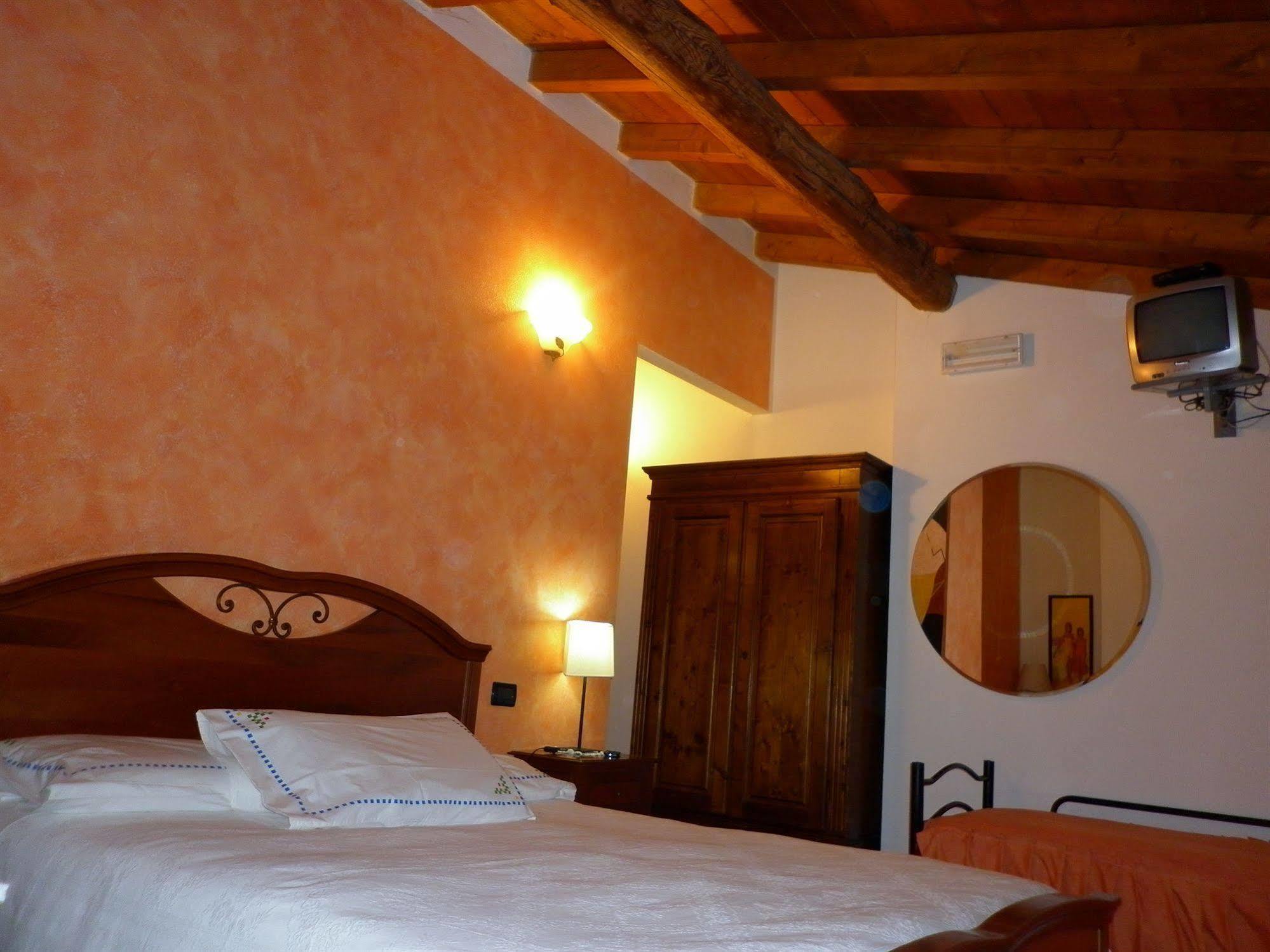 Bed and Breakfast La Cascina Di Alice Castiglione Delle Stiviere Zewnętrze zdjęcie